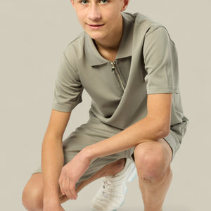 Load image into Gallery viewer, Viral Co-ord Set  Premium Boys Half Zip Holiday Set in Green
