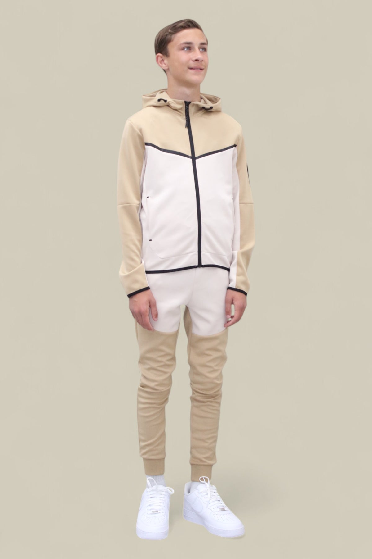 Fred Tracksuit BT007/BT008/BT009  in Beige/white