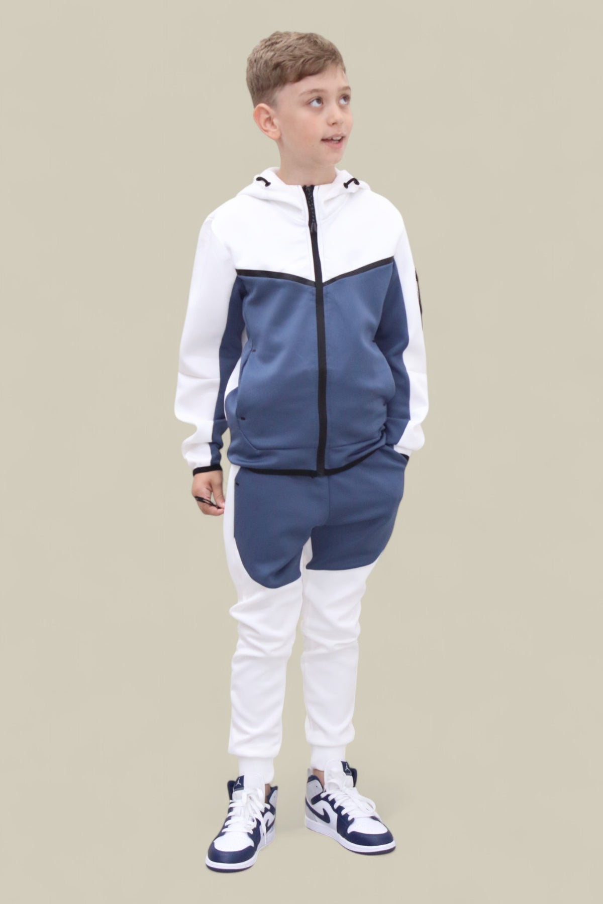 Fred Tracksuit BT007/BT008/BT009 White and Royal Blue