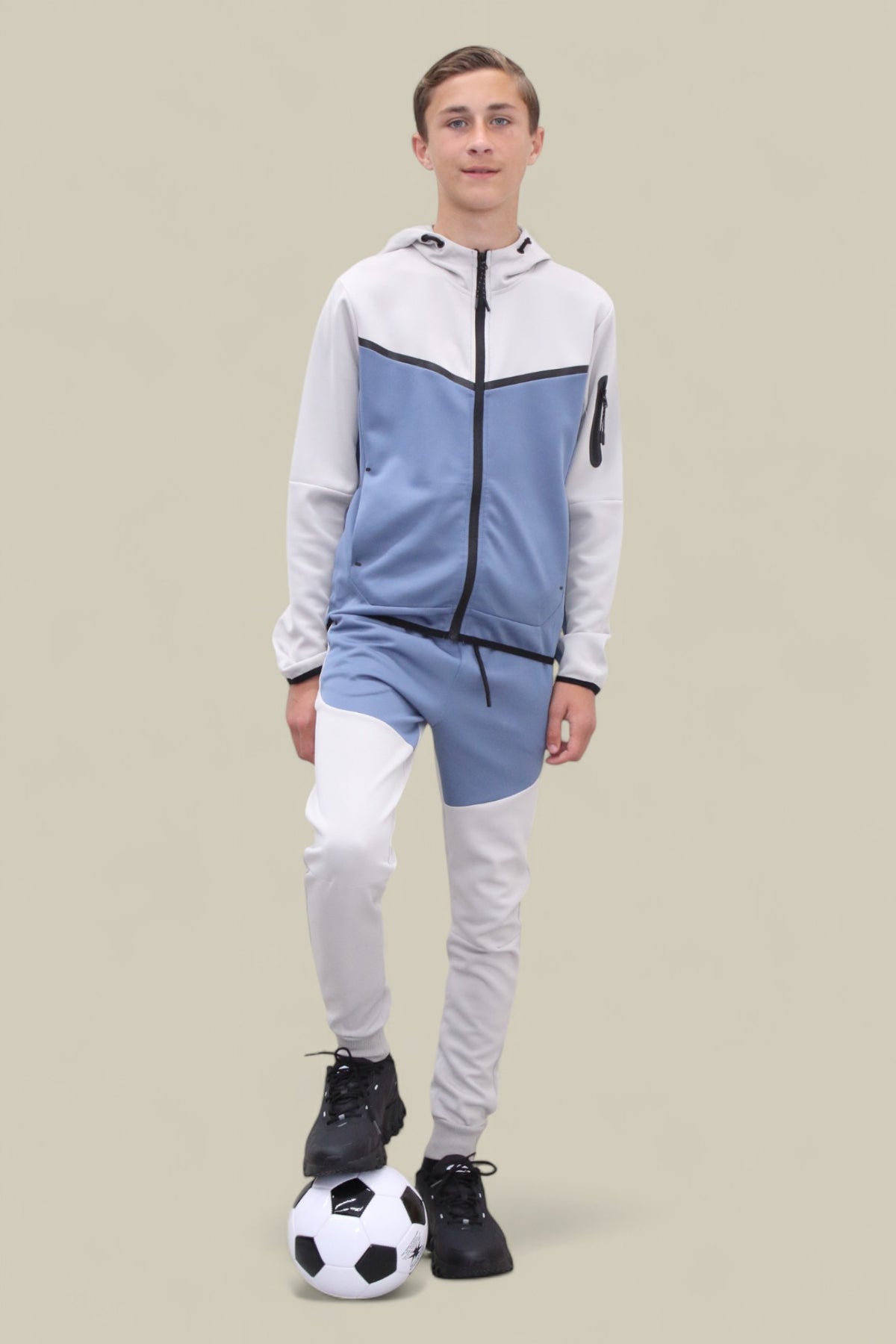 Fred Tracksuit BT007/BT008/BT009 in white/blue